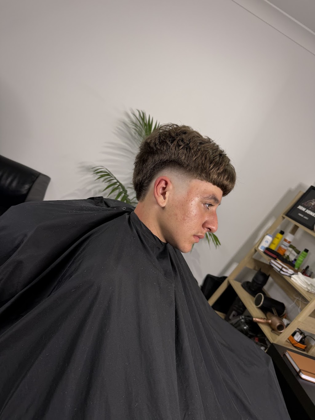 Mrgreencuts | 77 Tivoli Ave, Greenbank QLD 4124, Australia | Phone: 0421 051 713