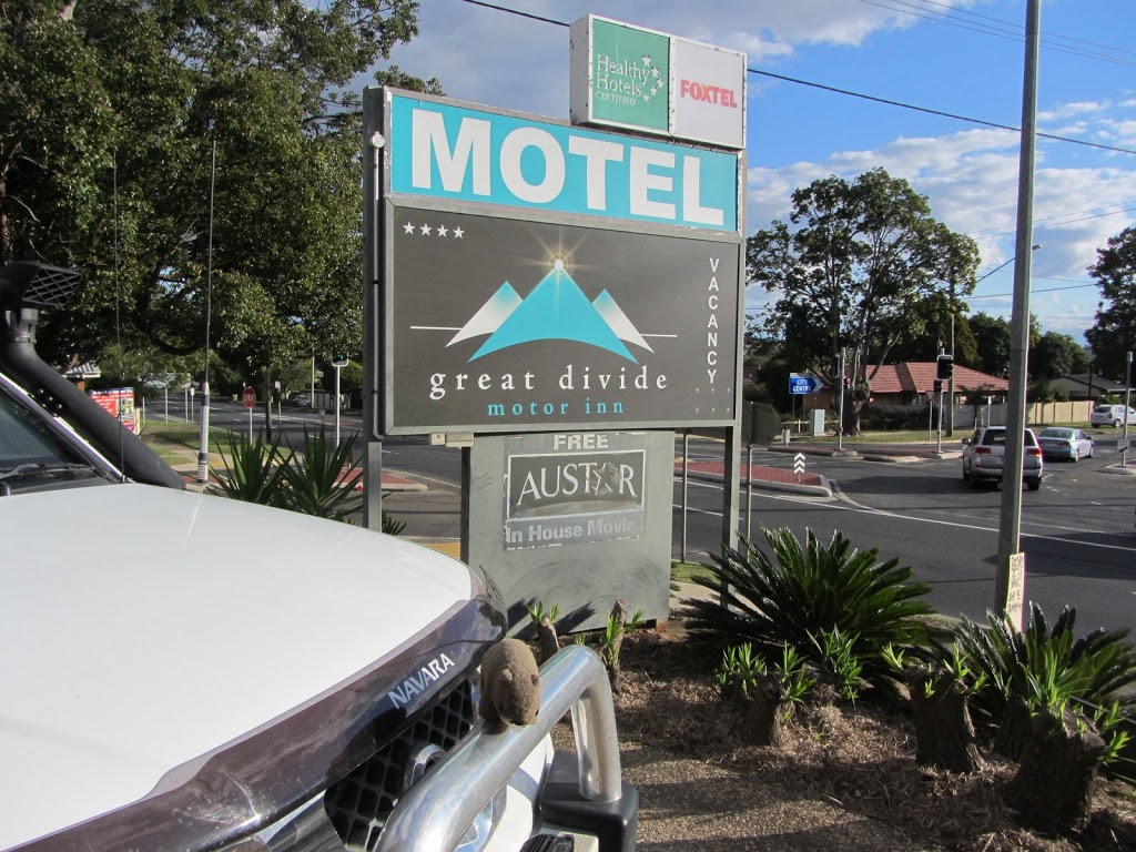 Great Divide Motor Inn | 5-7 Herries St, East Toowoomba QLD 4350, Australia | Phone: (07) 4639 6646