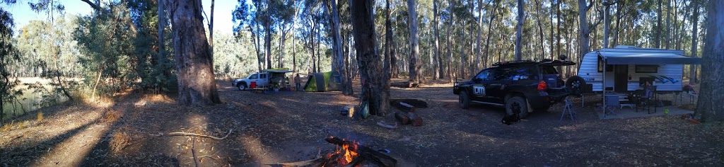Glenos Camp | lodging | Cohuna VIC 3568, Australia