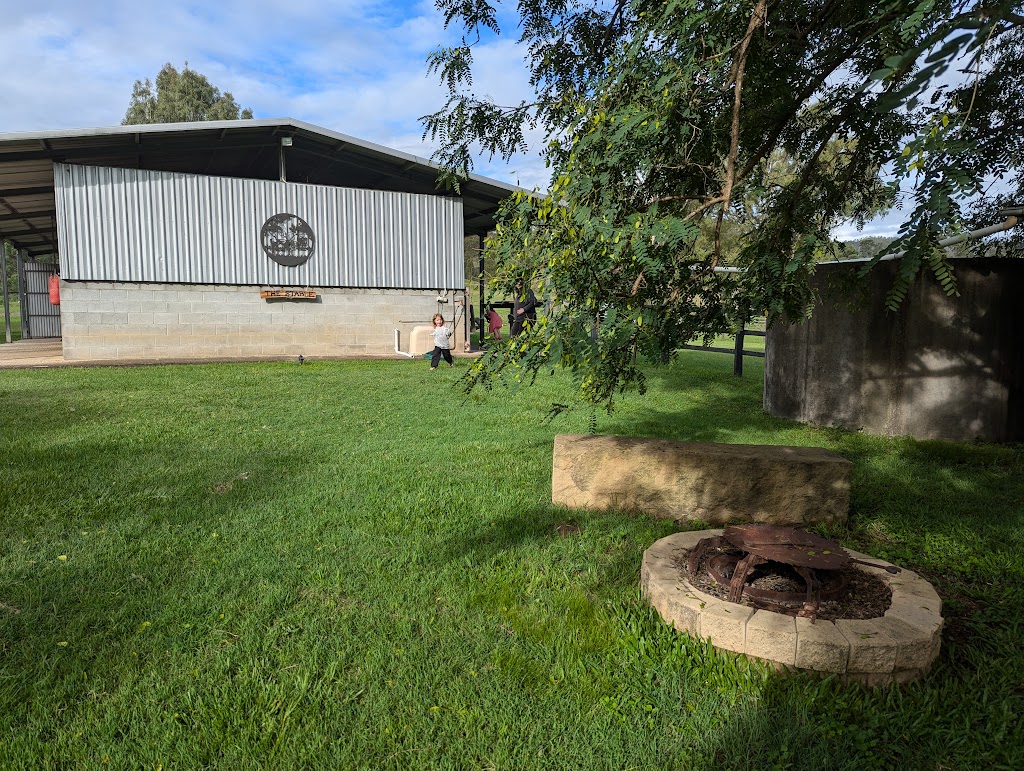 Larapinta Campers & Cows | 419 Christmas Creek Rd, Laravale QLD 4285, Australia | Phone: 0460 853 445