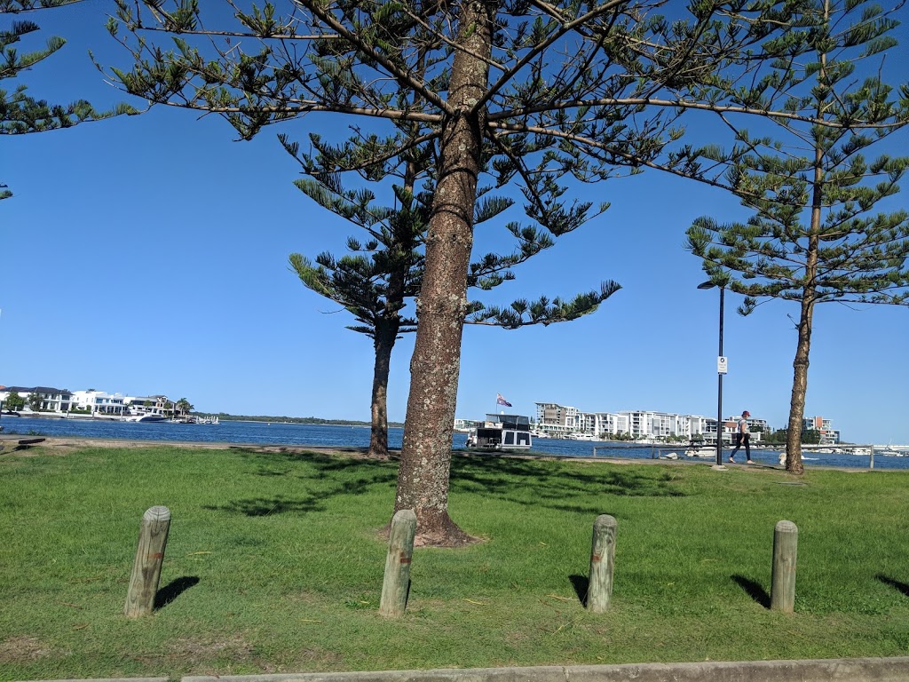 Paradise Point parkrun | park | Esplanade, Paradise Point QLD 4216, Australia