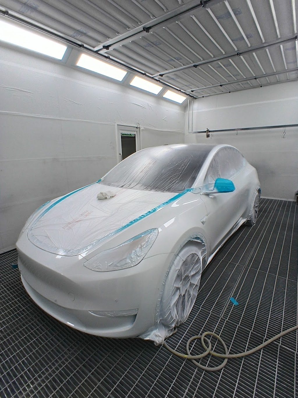 Micks Spray Painting and Detailing | 27 Wingadee Pl, Windsor Downs NSW 2756, Australia | Phone: 0438 418 106