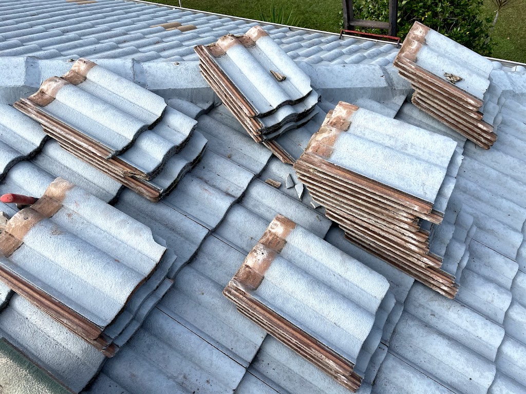 D & B Roof Repairs & Restoration | 2-4 Kota Ct, Ningi QLD 4511, Australia | Phone: 0421 833 301
