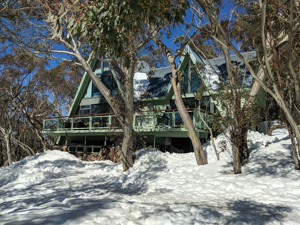 Opal Ski Club | lodging | 96 Goal Post Rd, Mount Buller VIC 3723, Australia | 0398593525 OR +61 3 9859 3525