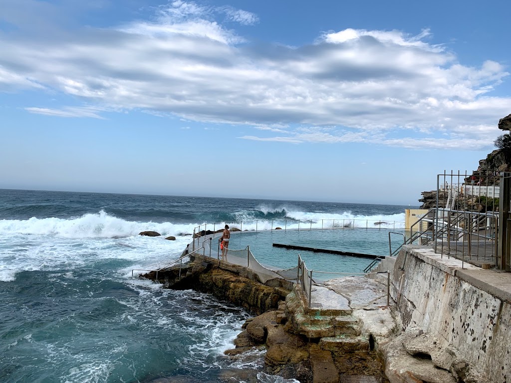 Bondi to Coogee Walk | Coogee NSW 2031, Australia | Phone: 0481 865 553