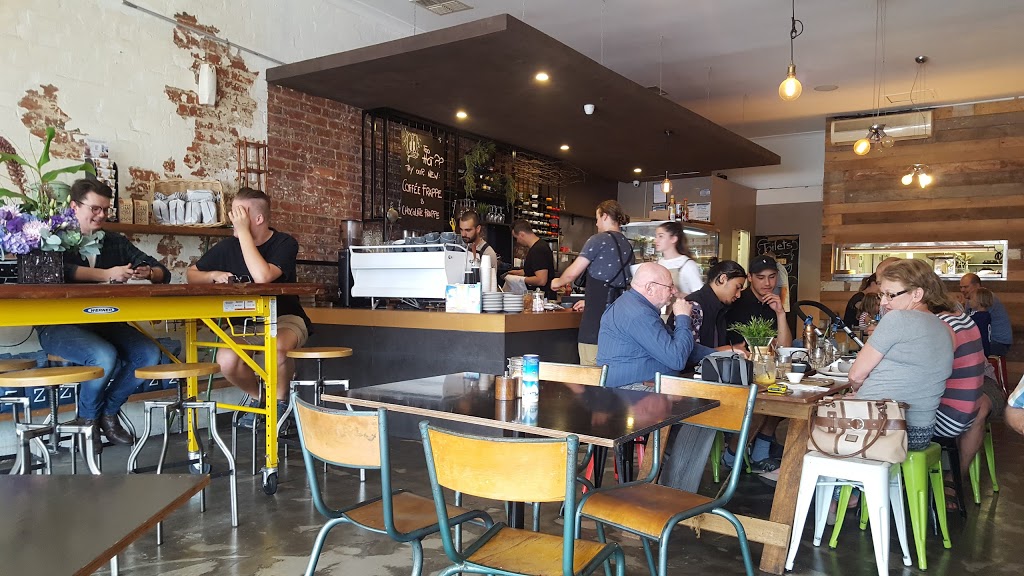 Black Squirrel Cafe | cafe | 20 Bay Rd, Sandringham VIC 3191, Australia | 0395335733 OR +61 3 9533 5733