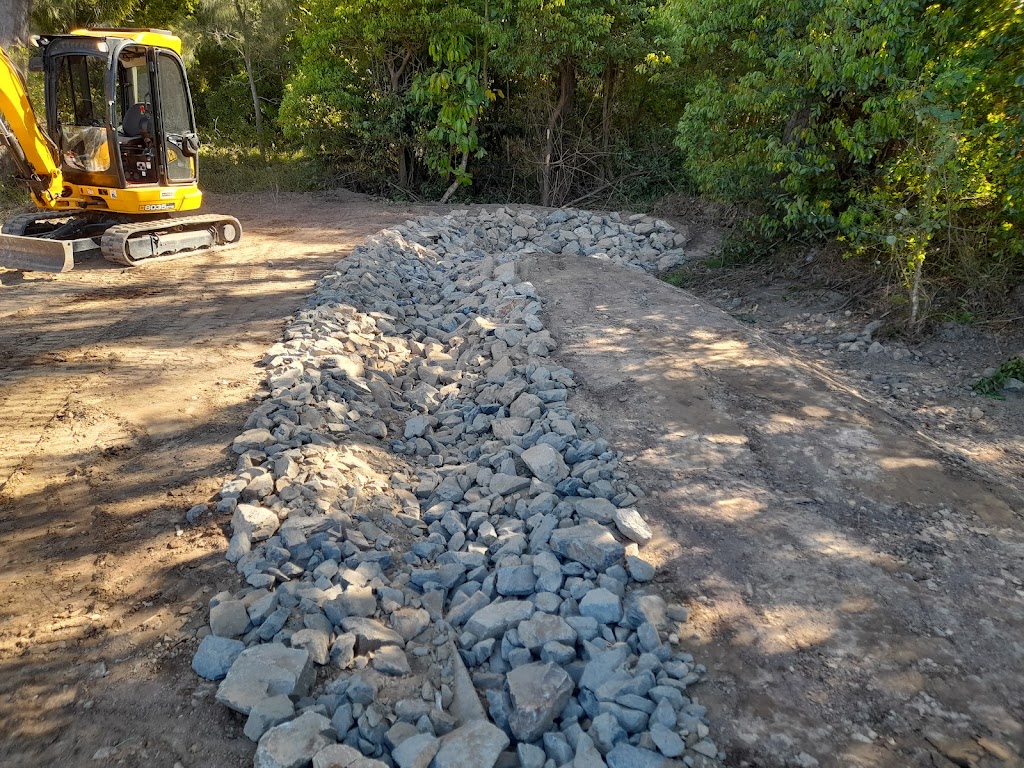 Briggenshaw Earthmoving | Gwydir highway, Jackadgery NSW 2460, Australia | Phone: 0403 260 296
