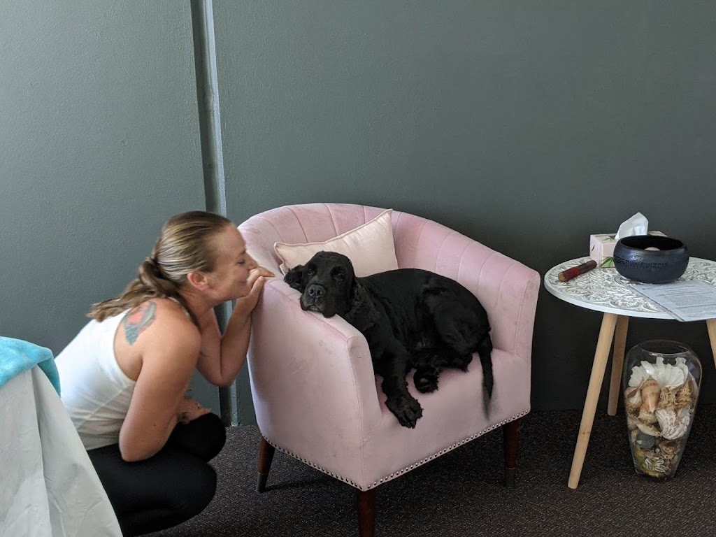 Roxanne Alblas - Health With Heart Kinesiology and Massage | 44 Border Cres, Pottsville NSW 2489, Australia | Phone: 0400 120 385