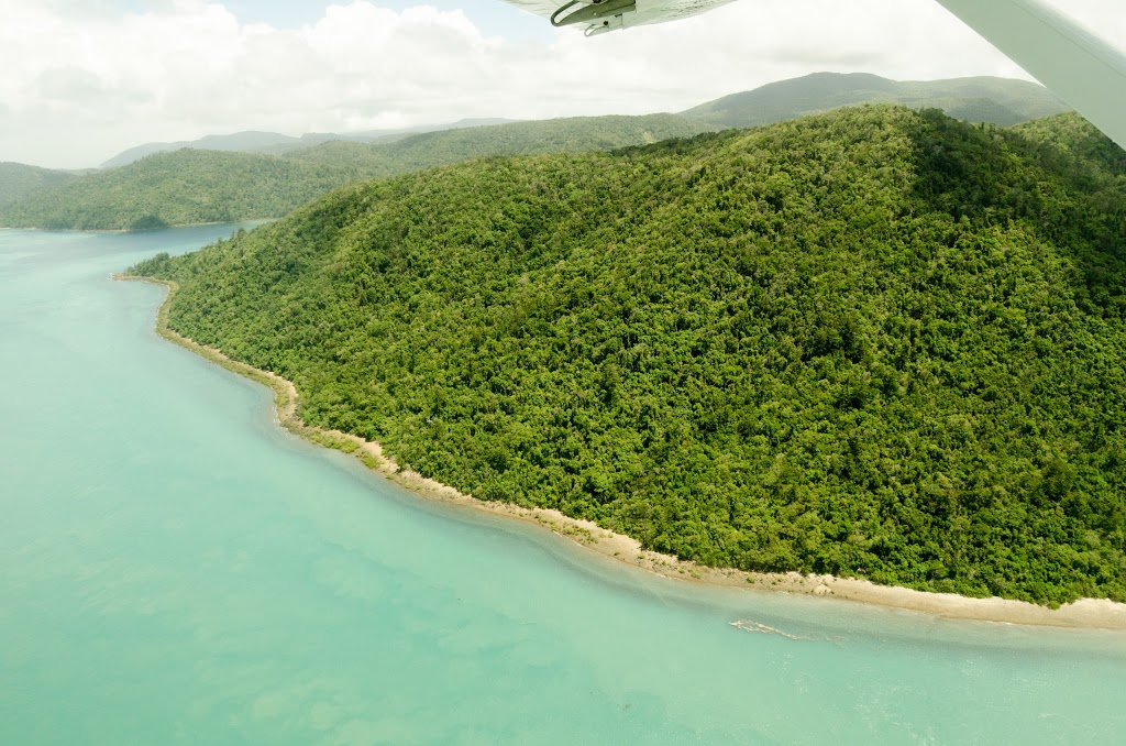 Air Whitsunday Seaplanes | airport | Main Terminal, Whitsunday Coast Airport, Lascelles Ave, Gunyarra QLD 4800, Australia | 0749469111 OR +61 7 4946 9111