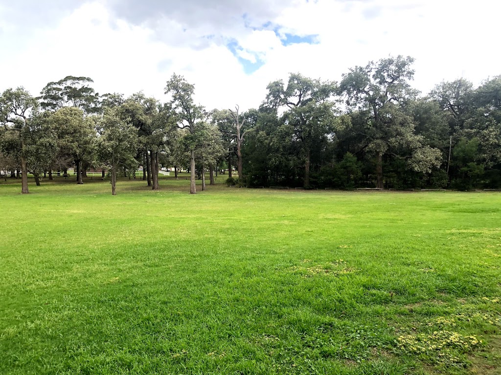 Queen Elizabeth Park | park | 47 Broughton St, Concord NSW 2137, Australia | 0299116555 OR +61 2 9911 6555