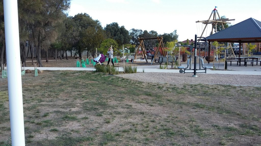 Delbridge Drive Reserve | park | Sydenham VIC 3037, Australia