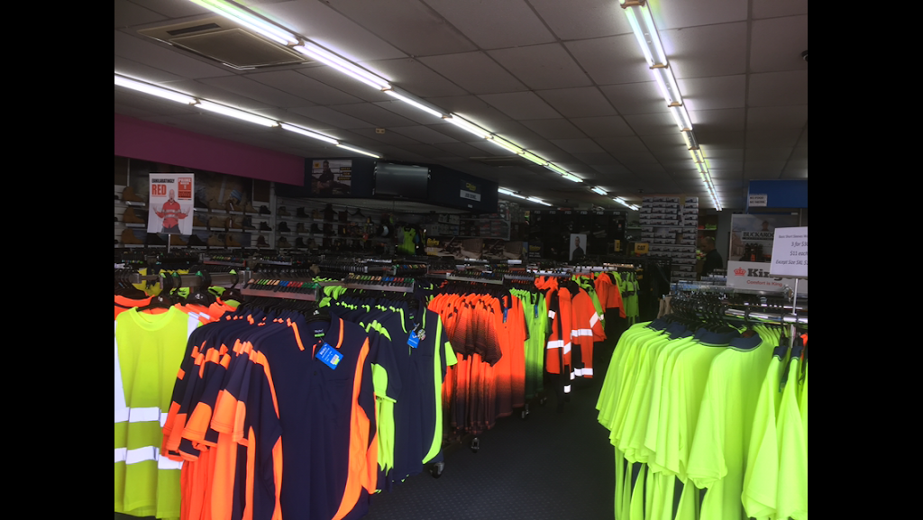 Spot On Clothing | 142 Queen St, St Marys NSW 2760, Australia | Phone: (02) 9623 3788