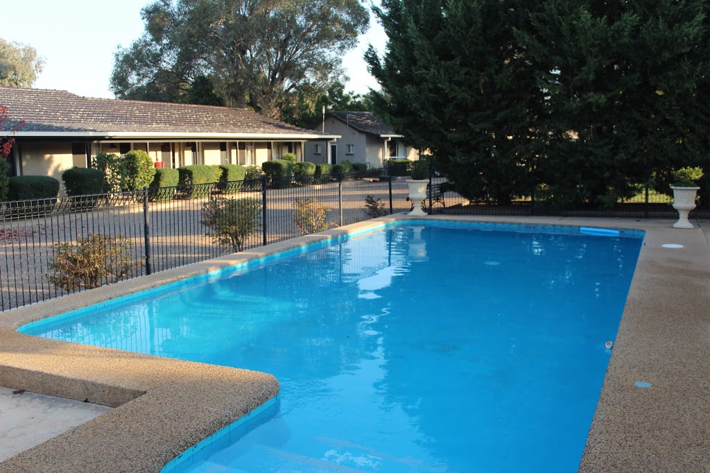 Burringa Motel | lodging | 39 Plumpton Rd, Wagga Wagga NSW 2650, Australia | 0269223100 OR +61 2 6922 3100