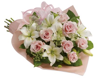 Affordable Flowers | 28 Maxwell Dr, Deeragun QLD 4818, Australia | Phone: (07) 4751 9966