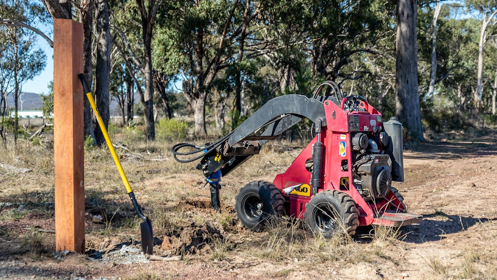 Warwick Dingo Hire | 209 Ogilvie Rd, Warwick QLD 4370, Australia | Phone: 0448 126 159