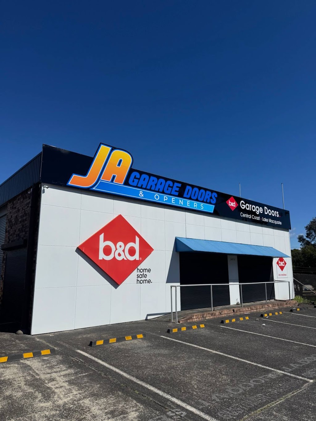 JA Garage Doors & Openers | 28 Gosford Ave, The Entrance NSW 2261, Australia | Phone: (02) 4332 9871