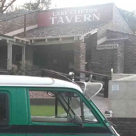 Lake Clifton Tavern and Motel | 3236 Old Coast Rd, Lake Clifton WA 6215, Australia | Phone: (08) 9739 1010