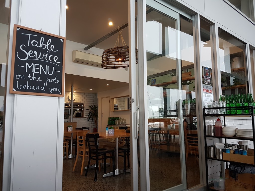 Charlie Noble | cafe | Shop 5/4 Wharf St E, Queenscliff VIC 3225, Australia | 0352585161 OR +61 3 5258 5161