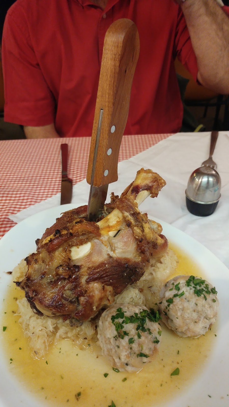 Austrian Club Sydney | 20 Grattan Cres, Frenchs Forest NSW 2086, Australia | Phone: (02) 9975 3172
