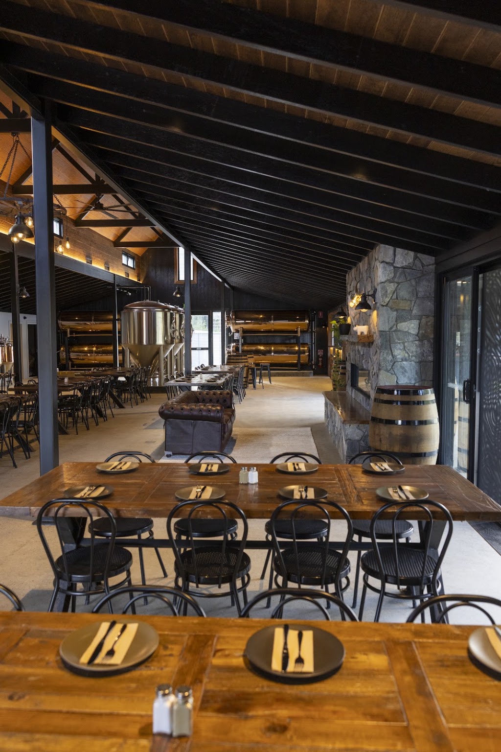 The Stables | 3907 Nelson Bay Rd, Bobs Farm NSW 2316, Australia | Phone: (02) 4061 9089