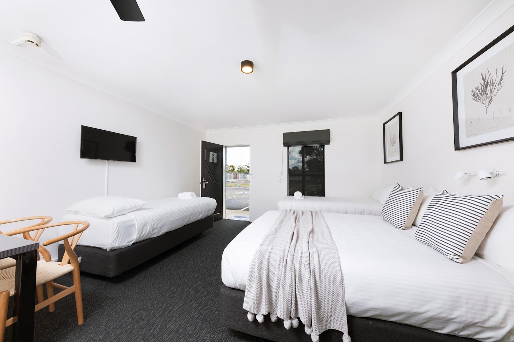 Hotel Forster | 26 The Lakes Way, Forster NSW 2428, Australia | Phone: (02) 6554 8100