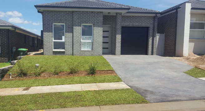 we can build it landscaping | 52 Welling Dr, Narellan Vale NSW 2567, Australia | Phone: 0405 382 492