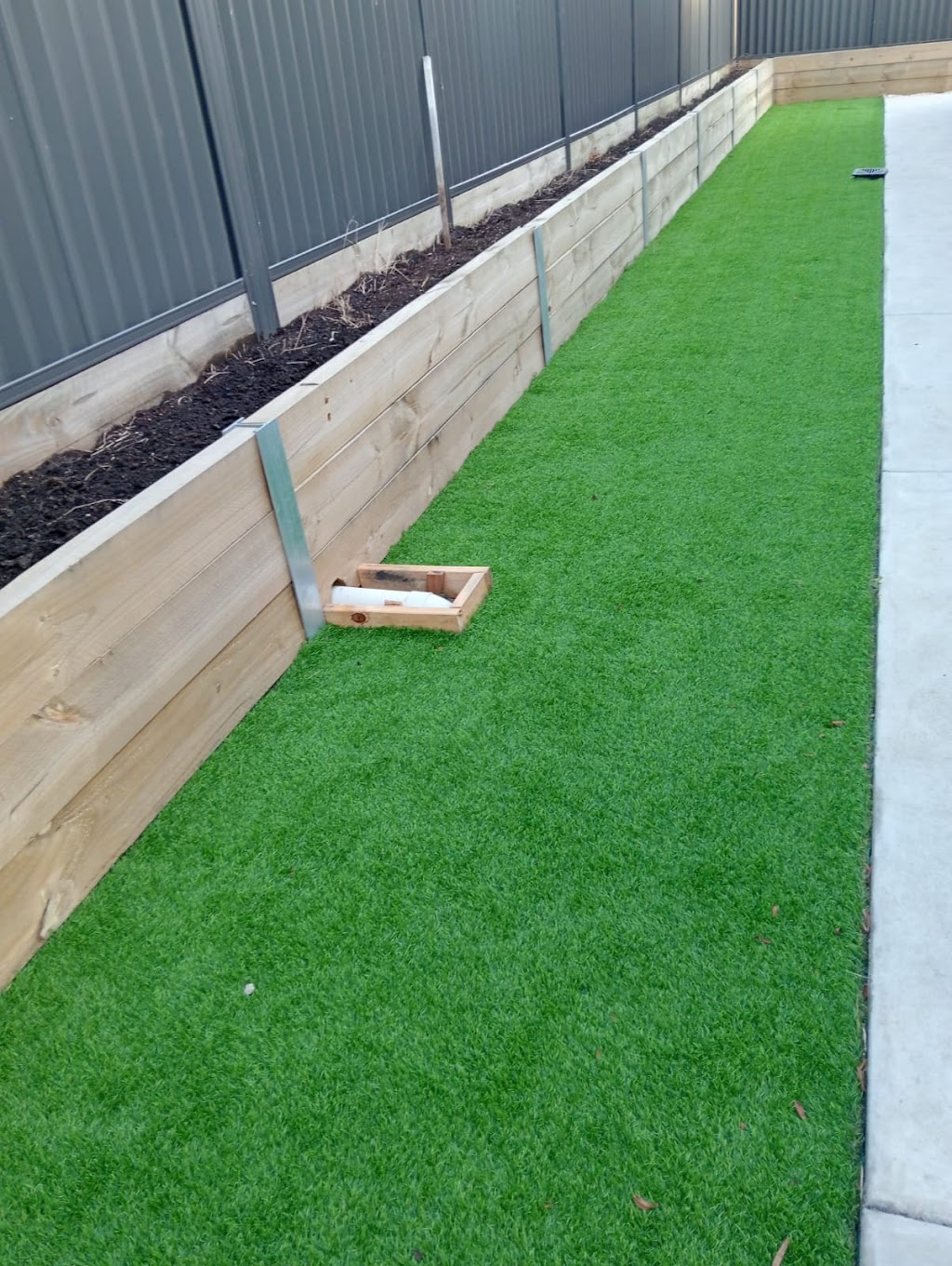 Malwa Fencing And Concreting | 13 Bolton St, Sebastopol VIC 3356, Australia | Phone: 0415 431 510