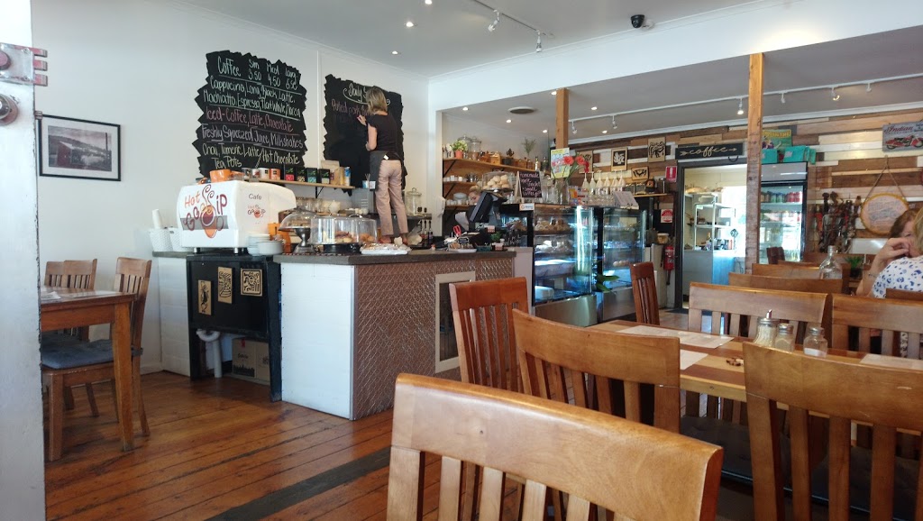 Cafe Hot Gossip Belgrave | cafe | 1692 Burwood Hwy, Belgrave VIC 3160, Australia | 0424879435 OR +61 424 879 435