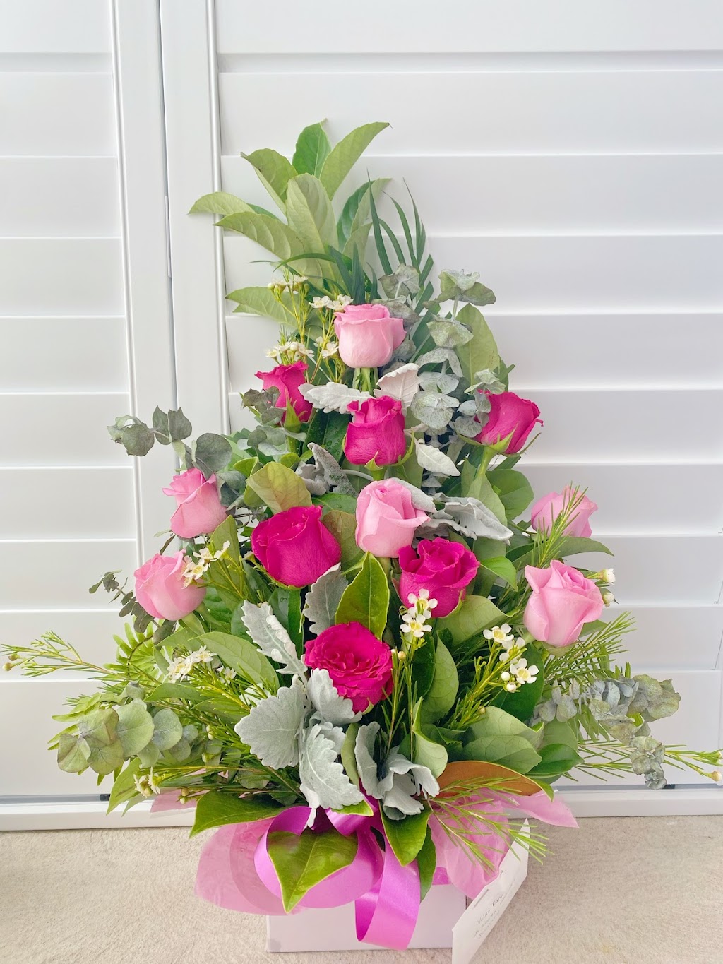 Patricias Flowers | 4 Brie Cl, Lisarow NSW 2250, Australia | Phone: 1300 887 922