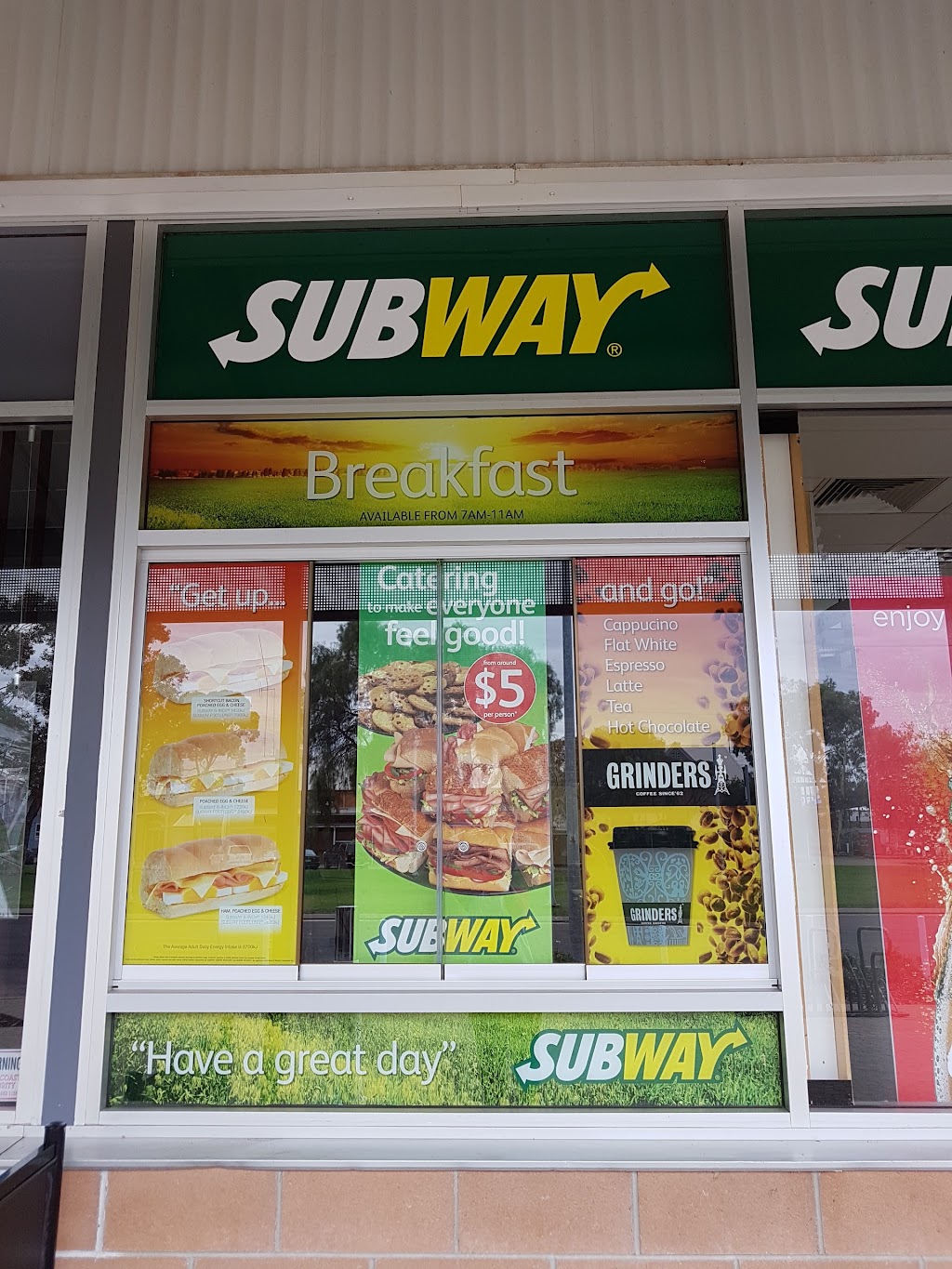Photo by Lil Wiffy. Subway | restaurant | Cnr Richardson & Norman Place Shop 27 Roxby Central Shopping Centre, Roxby Downs SA 5725, Australia | 0884194693 OR +61 8 8419 4693