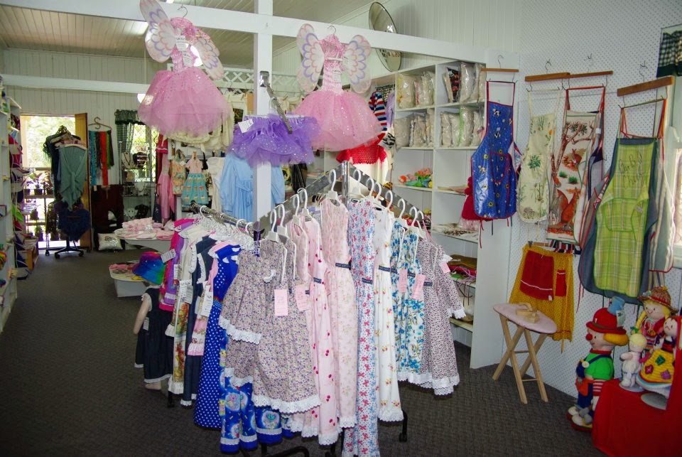 Sunshine Coast Arts & Crafts | store | 156 Main St, Montville QLD 4560, Australia | 0754429495 OR +61 7 5442 9495
