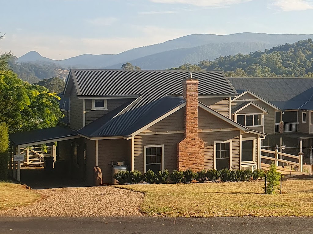 Scenic Marysville | 4 Barton Ave, Marysville VIC 3779, Australia | Phone: (03) 5774 7573