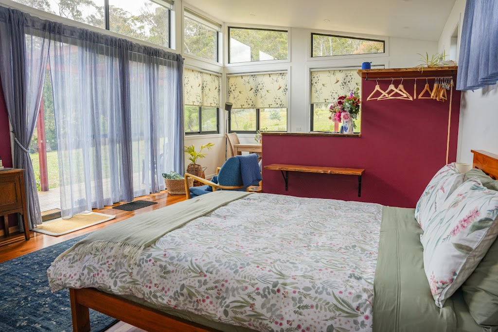 Tinderbox Peninsula Chalets | 461 Tinderbox Rd, Tinderbox TAS 7054, Australia | Phone: 0466 016 299