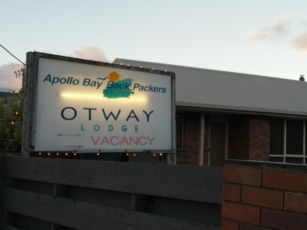 Apollo Bay Backpackers Lodge | lodging | 23 Pascoe St, Apollo Bay VIC 3233, Australia | 0352377850 OR +61 3 5237 7850