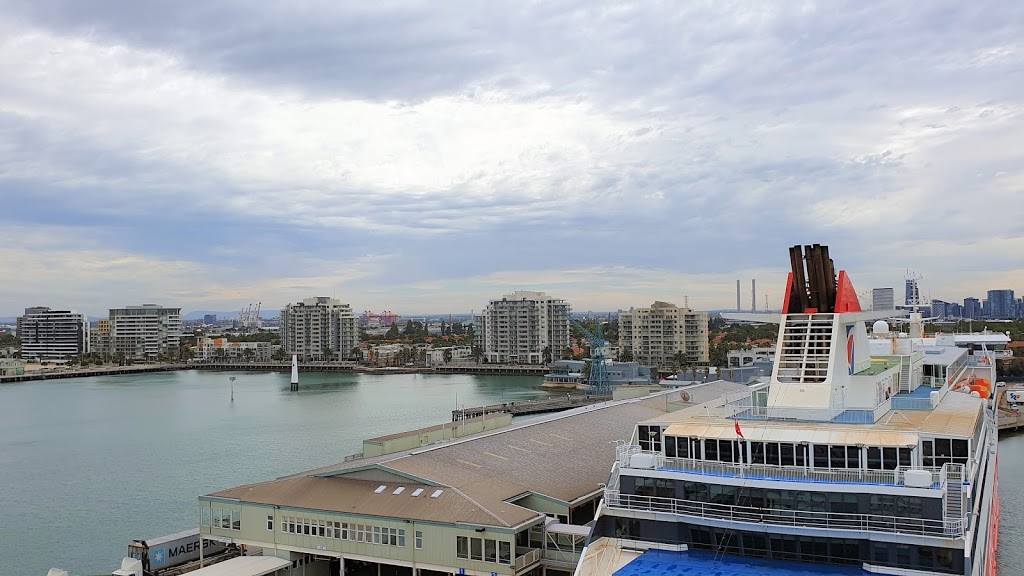 Station Pier Cruise Ship Terminal | 6 Waterfront Pl, Port Melbourne VIC 3207, Australia | Phone: (03) 8347 8300