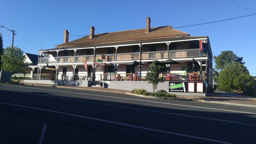 Light Horse Hotel Murrumburrah | lodging | 337 Albury St, Harden NSW 2587, Australia | 0263865674 OR +61 2 6386 5674