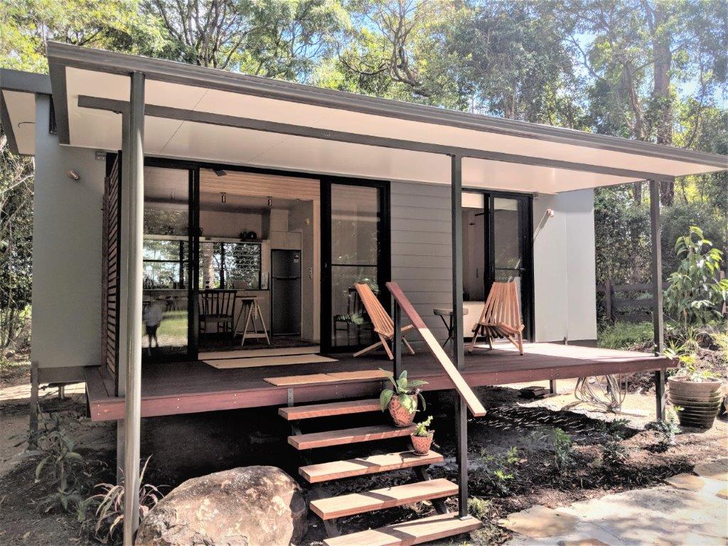 Micro Living Tiny Homes | Pacific Mwy, Tyagarah NSW 2481, Australia | Phone: (02) 6684 6017