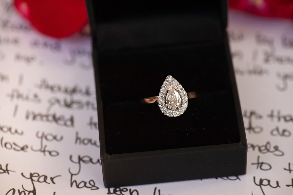 Lou Walpole Photographer | 9 Cudgery St, Dorrigo NSW 2453, Australia | Phone: 0404 013 027