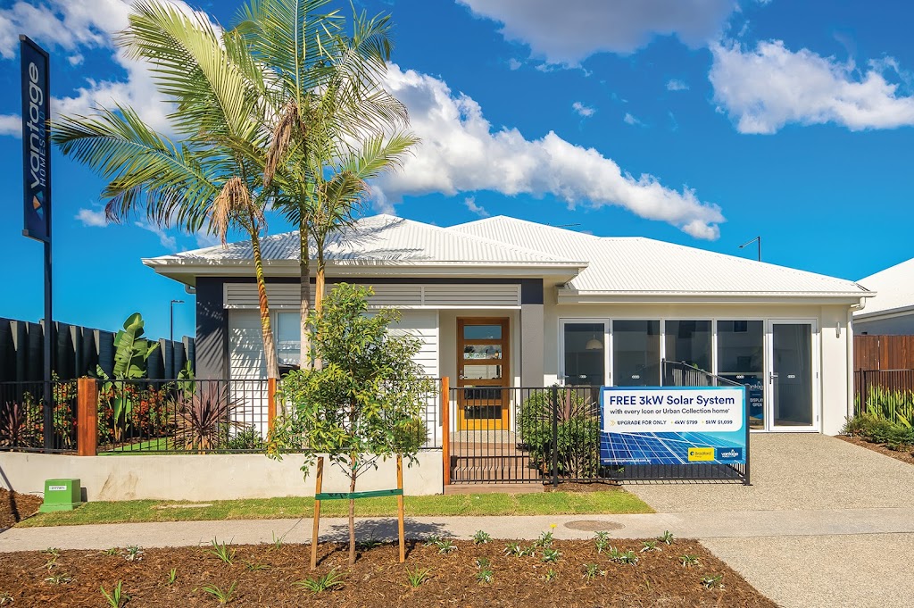Cottontree - Aura Display Home by Vantage Homes | 6 Patricia La, Bells Creek QLD 4551, Australia | Phone: 0436 385 344