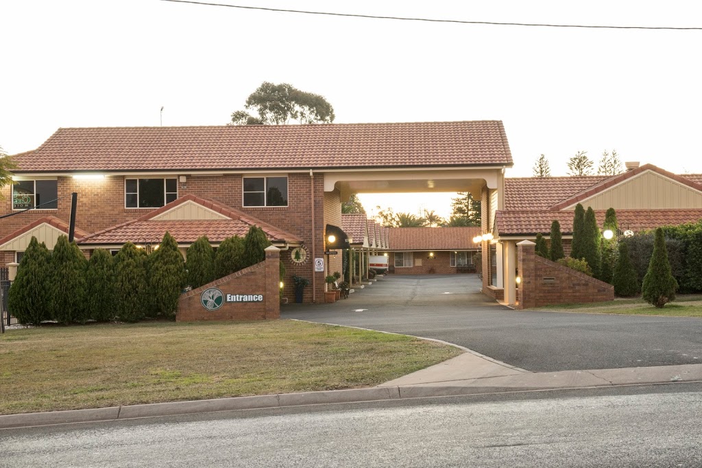 Cotswold Motor Inn | lodging | 389 Boundary St, Cotswold Hills QLD 4350, Australia | 0746333344 OR +61 7 4633 3344