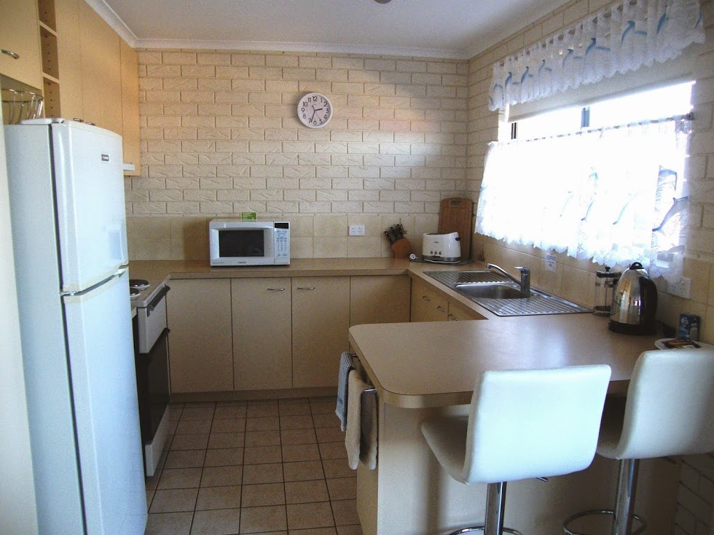 Capri Apartments | atm | 38/40 Main St, Merimbula NSW 2548, Australia | 0264952367 OR +61 2 6495 2367