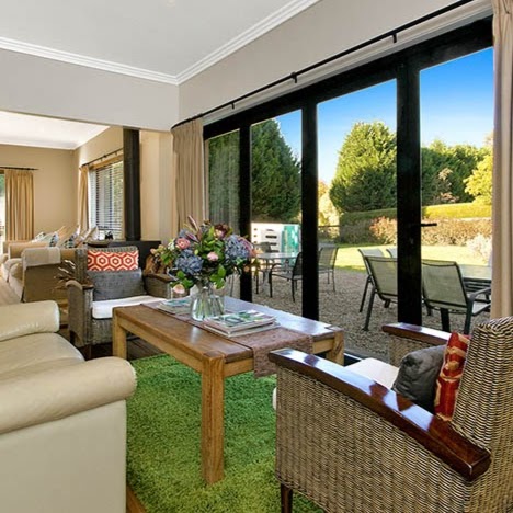 Sassafras House | lodging | 20 May St, Robertson NSW 2577, Australia | 0412416899 OR +61 412 416 899