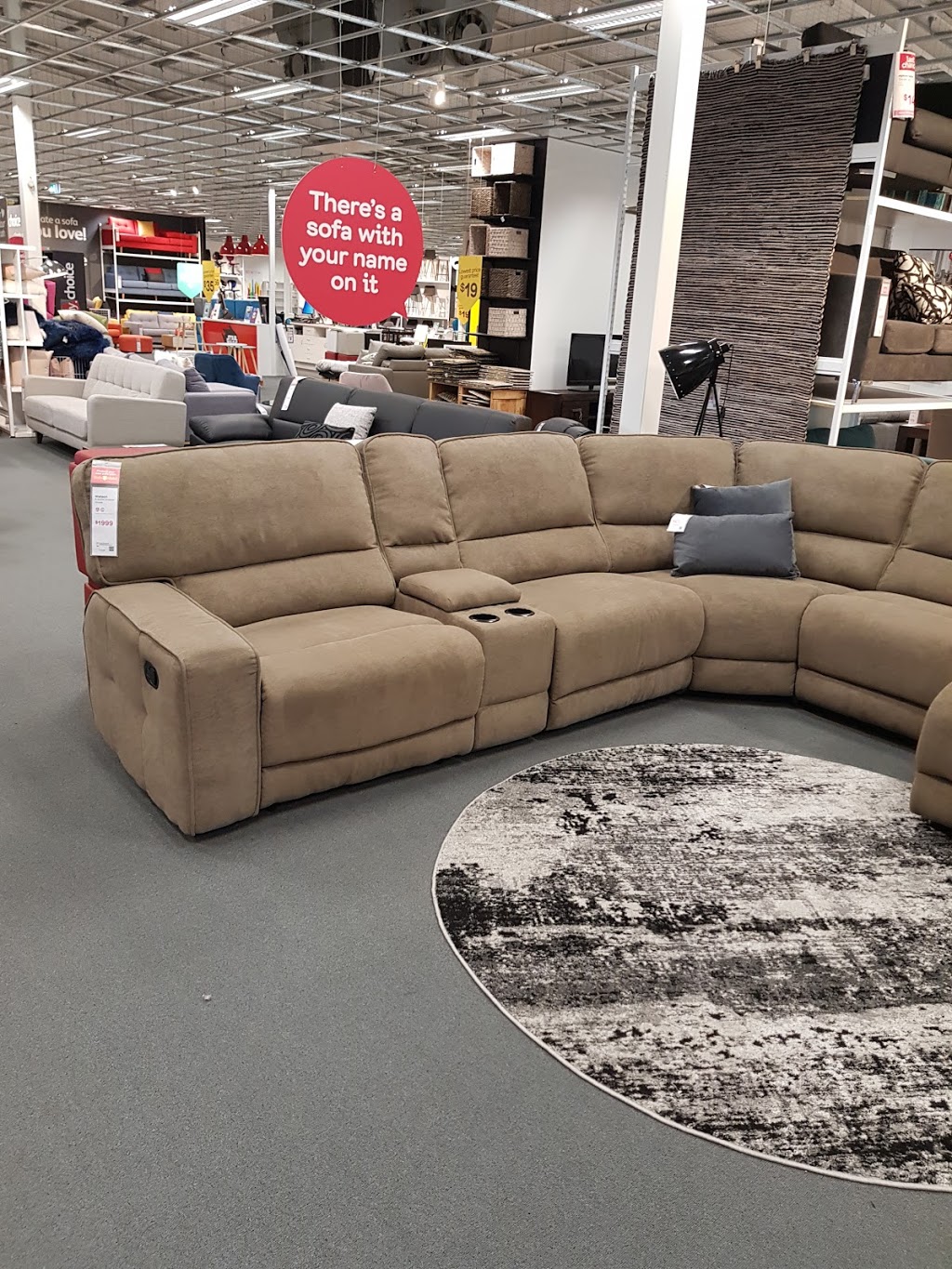 Fantastic Furniture | 143 Gladstone Rd, Allenstown QLD 4700, Australia | Phone: (07) 4922 0250