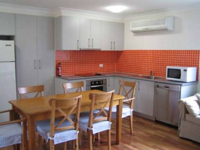 Sans Souci - Holiday house in Red Rock | lodging | 12 Martin Pl, Red Rock NSW 2456, Australia | 0280025411 OR +61 2 8002 5411