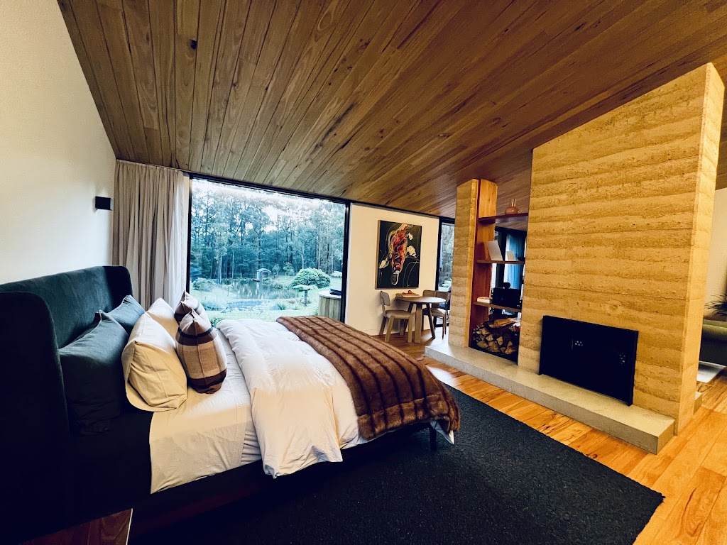 Pobblebonk Lodge | Gordons Bridge Rd, Kinglake VIC 3763, Australia | Phone: 0427 031 073