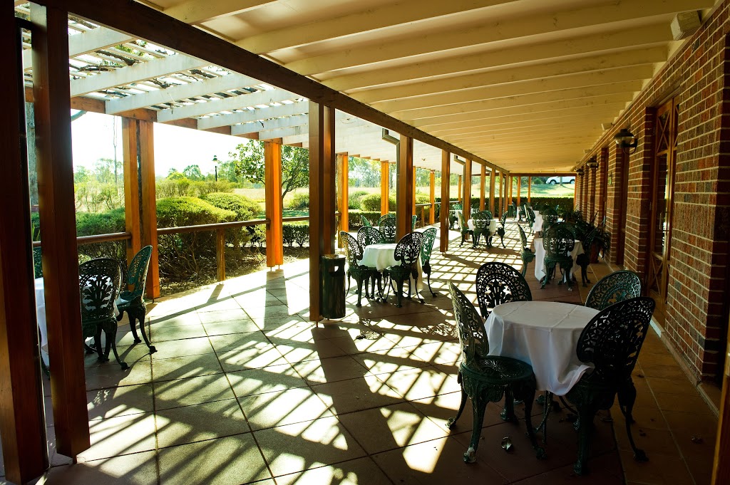 Lakeside Golf Club Camden | restaurant | 50 Raby Rd, Gledswood Hills NSW 2557, Australia | 0246345834 OR +61 2 4634 5834