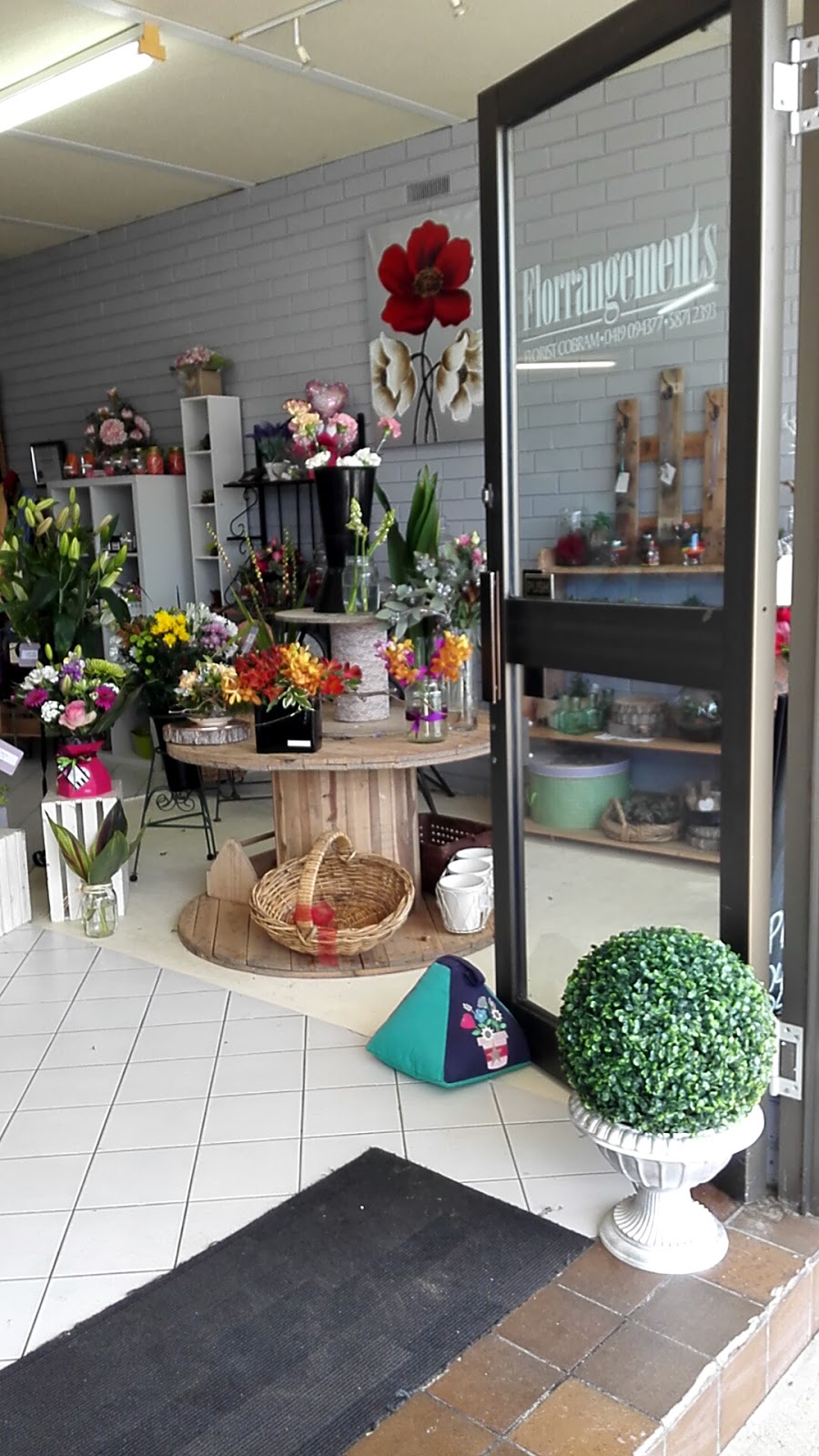 Florrangements | florist | 7095 Goulburn Valley Hwy, Koonoomoo VIC 3644, Australia | 0419094377 OR +61 419 094 377