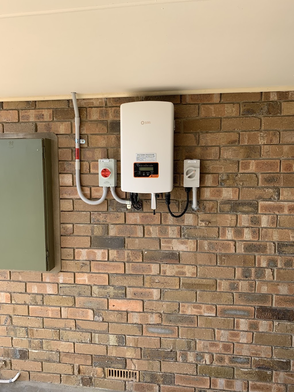Adelaide Connections Electrical & Solar |  | 91 Military Rd, West Beach SA 5024, Australia | 0431224741 OR +61 431 224 741