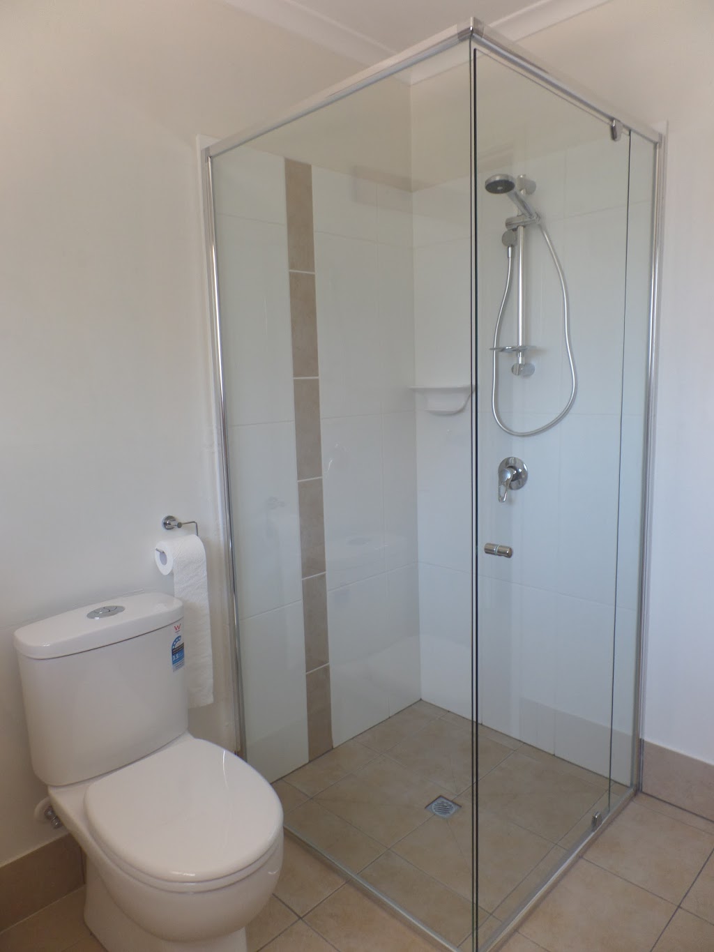 In2 Bathrooms | home goods store | 1 Wirra St, Shailer Park QLD 4128, Australia | 0405711775 OR +61 405 711 775