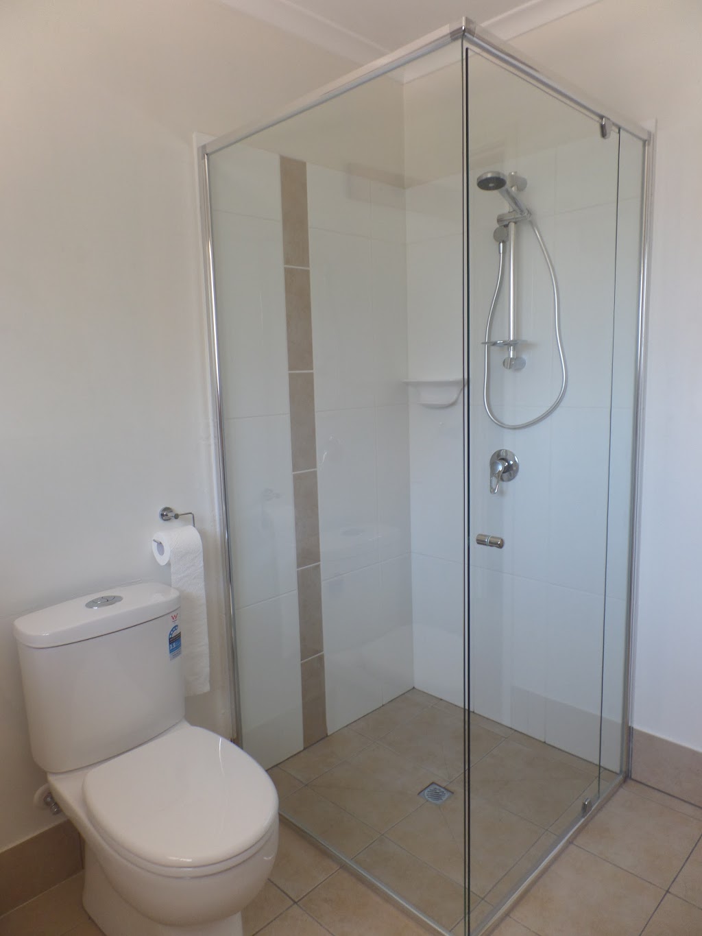 In2 Bathrooms | 1 Wirra St, Shailer Park QLD 4128, Australia | Phone: 0405 711 775